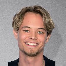 Películas y programas de TV de Christian Fortune