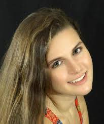 Jennifer Lintner's Instagram, Twitter & Facebook