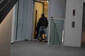 Discover more posts about robert lewandowski. Lewy Wechselt Nach Munchen Nachste Sturmer Absage Fur Real Real Total