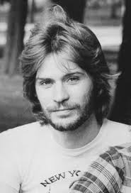 DARYL HALL