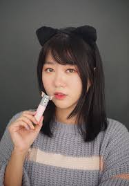 Wayward or playful? Take your pick with the Tom & Jerry makeup collection!