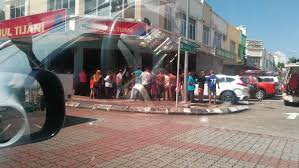 Dilanggar keretapi ketika bergaya untuk bergambar. Dtrsabah 08 05 2018 Dtrlaporanmedia Daily Traffic Report Facebook