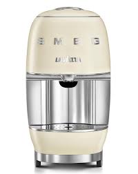 Read all about the full range of coffees, espresso coffee machines and accessories. Lavazza A Modo Mio Smeg Coffee Machine Oxendales