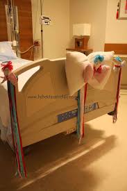 Bebek Tasarimlari Yaman Bebegin Hastane Dogum Odasi Suslemesi Bebek Bebek Urunleri Ev Icin