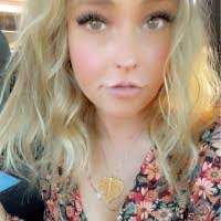 Melissa Kohler's Instagram, Twitter & Facebook