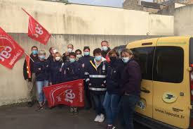Toutes sortes de professions manifesteront le 5 décembre, pas seulement les. Greve A La Poste Les Personnels De Paimboeuf Et Chauve Ne Veulent Plus De L Auto Remplacement Le Courrier Du Pays De Retz