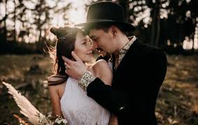 We did not find results for: Brautkleider Archive Calees The Boho Bride