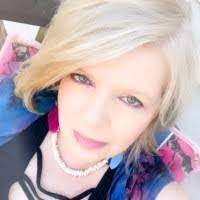 Tamara Farrow's Instagram, Twitter & Facebook