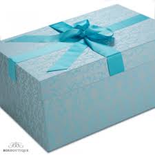 We did not find results for: Box Boutique Brautkleidboxen Brautkleidboxen