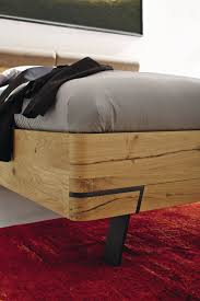 Die vorzugskombination besteht aus einer bettanlage (bett mit zwei schubladenkonsolen) und einem drehtürenschrank. Schlafzimmer Fena Hulsta Holzwerkstoff Braun Ca 3x1x2 Cm Mobel Inhofer