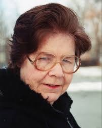 Annie Munn's Instagram, Twitter & Facebook