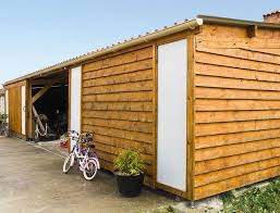 Construire Soi Meme Un Atelier A Ossature Bois Ossature Bois Garage Bois Plan Cabane En Bois