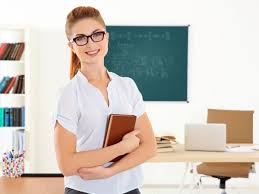 Prendendo spunto dal lavoro proposto dalla maestra patrizia dignatici su facebook e condividendo le idee e materiali anche con la maestra tatjana picolin e le altre amiche maestre, oggi in classe 2a. Estricta Enojada Sonriente Hay Maestras De Maestras Cual Tipo Eres Tu