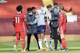 وزير الصناعة والتكنولوجيا المتقدمة منذ 5 يوليو (تموز) 2020، الإمارات العربية المتحدة. ØªØ±ÙŠØ²ÙŠØºÙŠÙ‡ ÙŠØ¨ÙƒÙŠ ÙˆÙ…Ø­Ù…Ø¯ ØµÙ„Ø§Ø­ ÙŠØ·Ù…Ø¦Ù† Ø¹Ù„Ù‰ Ø§Ø¨Ù† Ø¨Ù„Ø§Ø¯Ù‡ Ù…Ù„Ø§Ø¹Ø¨