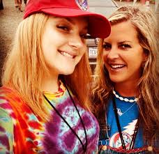 What's the story behind the grilled cheese sandwiches at Dead & Company  shows?