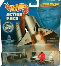 1998 Hot Wheels Ocean Blasters Fathom This Yellow and Black 1/64 Scale  LOOSE