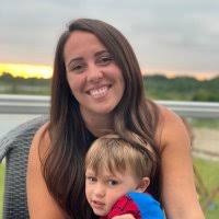 Andrea Hansen (@AndreaFillipps)