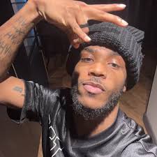 First time with a beard, kinda nervous..