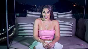 'sugar baby bio' is not just about yourself, it's clever if you write clearly that which type of sugar baby are you and what type of sugar daddy you want to look for. Como Ser Uma Sugar Baby De Destaque Youtube