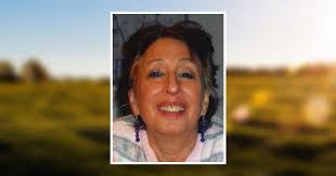 Linda Morrow's Instagram, Twitter & Facebook