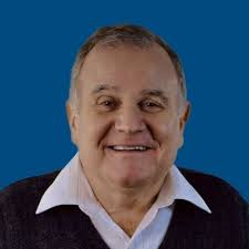 LIBERTAD! Noche inigualable la presentación del libro ¡LIBERTAD! del cual  soy autor. Precedido por las estimulantes intervenciones de mis  distinguidos presentadores Dr. Aníbal Quiroga León y el…