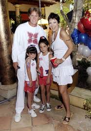 Kris filed for divorce in september 2014 citing irreconcilable differences. Look At Kris And Bruce Jenner S Marriage Through The Years