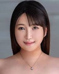 茜さなの顔写真