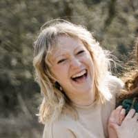 Kimberly Schreck's Instagram, Twitter & Facebook