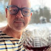 100+ perfiles de «Fehr»