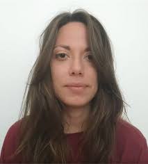 Claudia Paris's Instagram, Twitter & Facebook