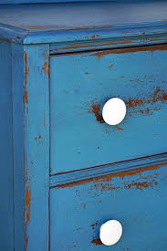 Get The Look Of Naturally Chipped Paint With Milk Paint Petticoat Junktion Milk Paint Milk Paint Furniture Milk Paint Colors