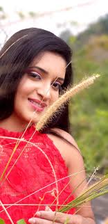 Lovely shoot Dressed by Nishi Hair & Beauty Care Contact 751 333 555