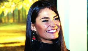 Atriz que protagonizou Seus Olhos celebra novela no +SBT