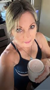 Hollie Corley's Instagram, Twitter & Facebook