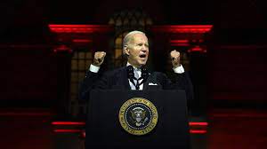 FBI mở điều tra về vụ tài liệu mật được tìm thấy trong văn phòng cũ của Joe Biden