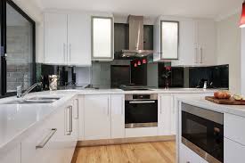 cooking & appliances under bench oven