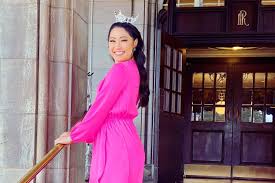 One more week as Miss Virginia ✨ If I could describe this experience in one  word it would be full-circle. From my first autograph card from Miss  Virginia 2004 Mariah Rice to