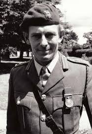 Glyn Gilbert's Instagram, Twitter & Facebook