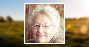 Peggy Coats's Instagram, Twitter & Facebook