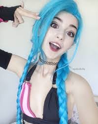 Eula Norton's Instagram, Twitter & Facebook