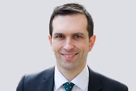 Jonathon Mills's Instagram, Twitter & Facebook