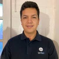 100+ perfiles de «Mike Quezada»