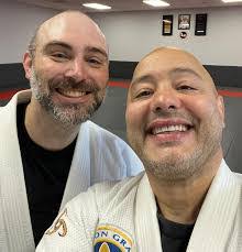 Leonardo Xavier's Instagram, Twitter & Facebook