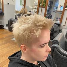 Karina Chambers (@karinas_hairdesign) • Instagram photos and videos