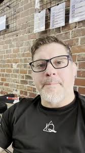 PARENTS ARE YOU 👀 FOR A SUMMER PROGRAM FOR YOUR KIDS? iQ Jiu-Jitsu offers  4 classes a week‼️ This will keep your kiddo busy all summer‼️  🏃🏽‍♀️Promotes Physical Activity 🧱Builds Confidence, Resilience