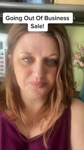 Lady Closes Business in Tennessee