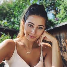 Ruby Stark (@14Rubystark)