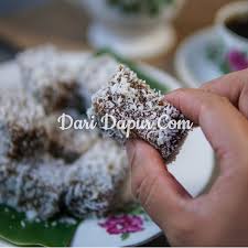 Namun kue seperti ini biasanya terbuat dari berbagai bahan seperti, tepung terigu, beras, dan ketan. Resepi Kuih Kaswi Lembut Bergedik Senang Dibuat Daridapur Com