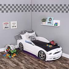 Kagu Autobett Kinderbett Jungendbett Juniorbett Im Design Eines Echten Autos Auch Mit Led Beleuchtung Erhaltlich Praktische Jungen Bett Kinder Bett Bett Ideen