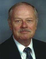 Taylor Ediger's Instagram, Twitter & Facebook